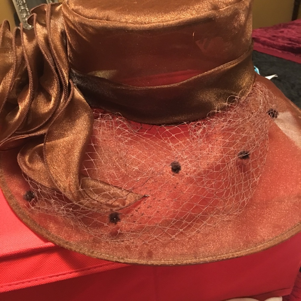 Meet your Posher, Wanda